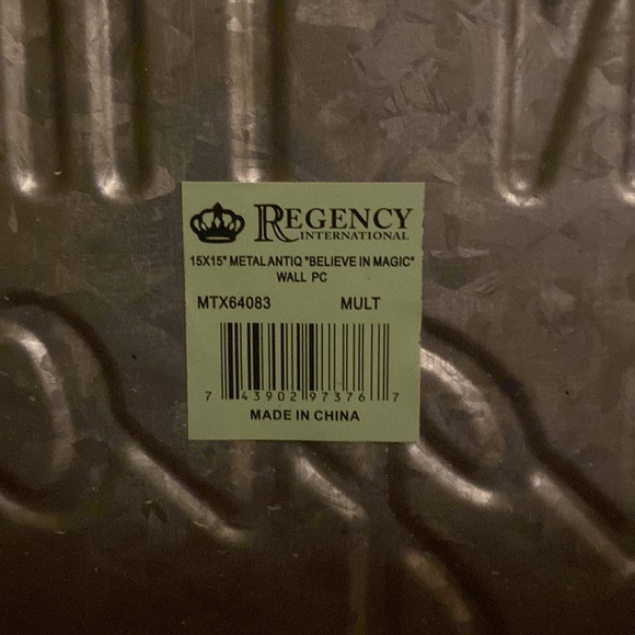 Believe in the Magic Tin Sign - Picture 6 of 7